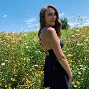 Meet your Posher, Jenna